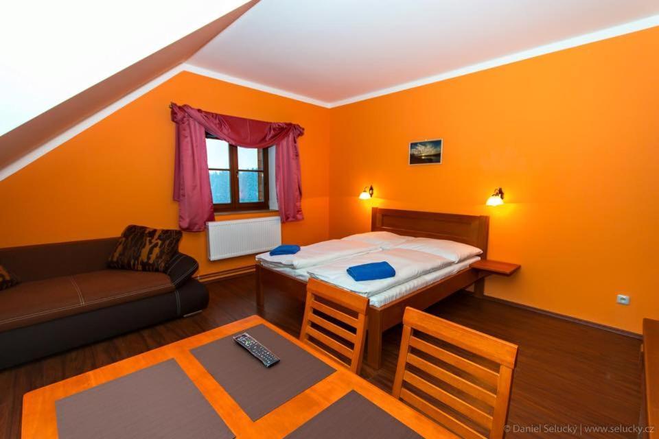 Penzion Planicka Černá v Pošumaví Exteriör bild